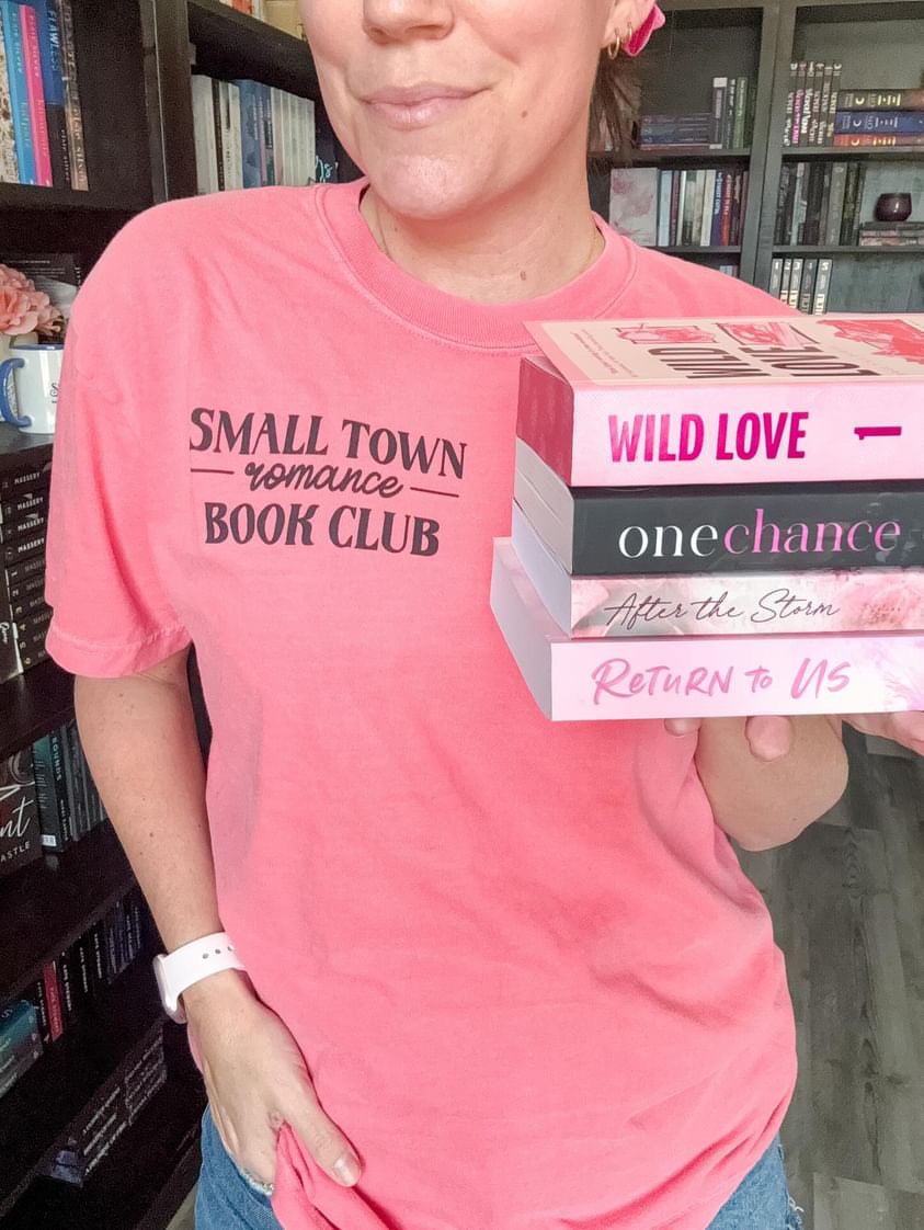 Small Town Romance Book Club heavyweight t-shirt